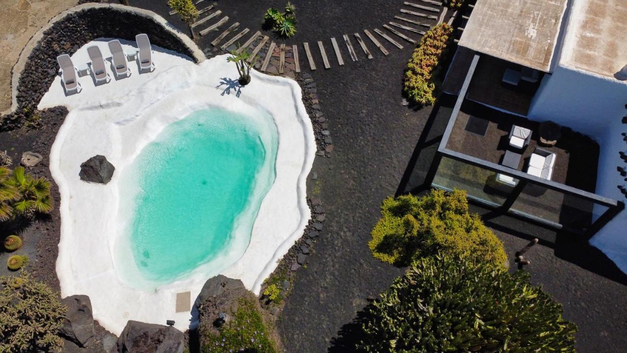 Luxe Ecovilla Listan Uga Exterior photo